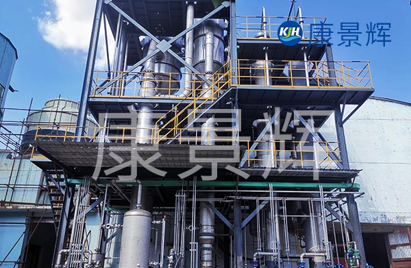 三效蒸發(fā)器分類也是有升膜、降膜、強制循環(huán)等種類的